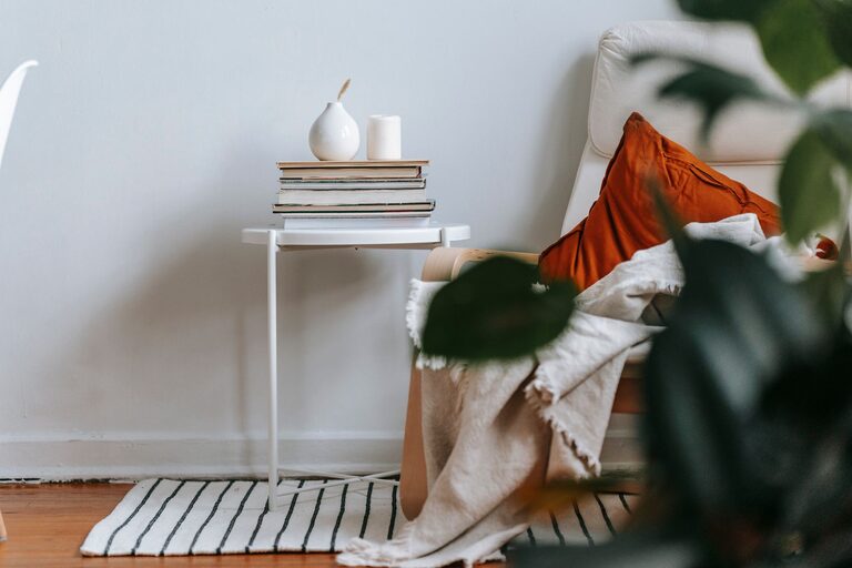 Tips for Creating a Cosy and Inviting Living Room Space